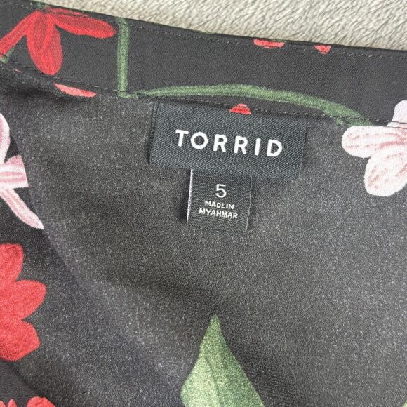 Torrid Blouse Womens 5X Black Floral Split Neck Short Sleeve Tunic Plus Boho - Picture 5 of 13